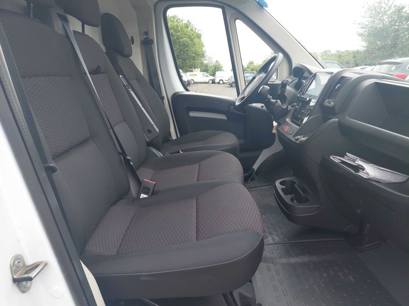 Citroen Jumper 2.2 Blue-HDi 35 L3H2 Control Start&Stop — zdjęcie 10