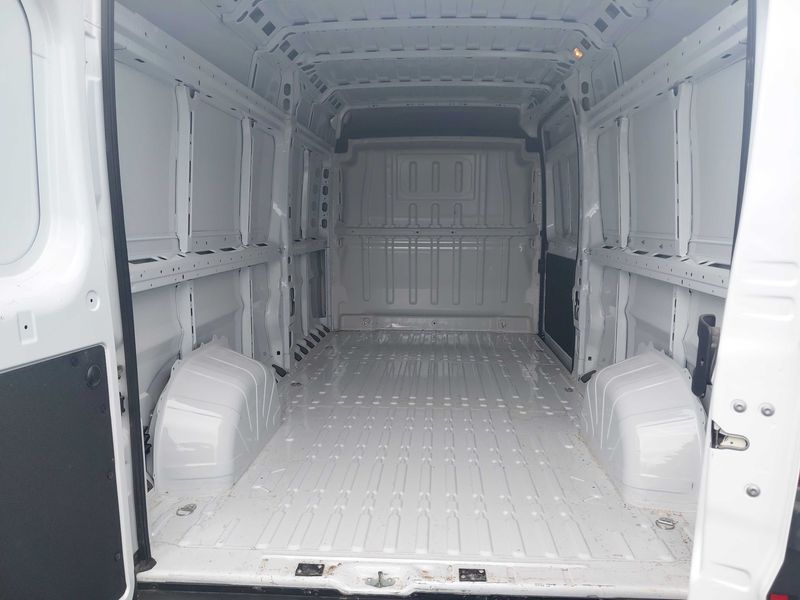 Citroen Jumper 2.2 Blue-HDi 35 L3H2 Control Start&Stop — zdjęcie 9