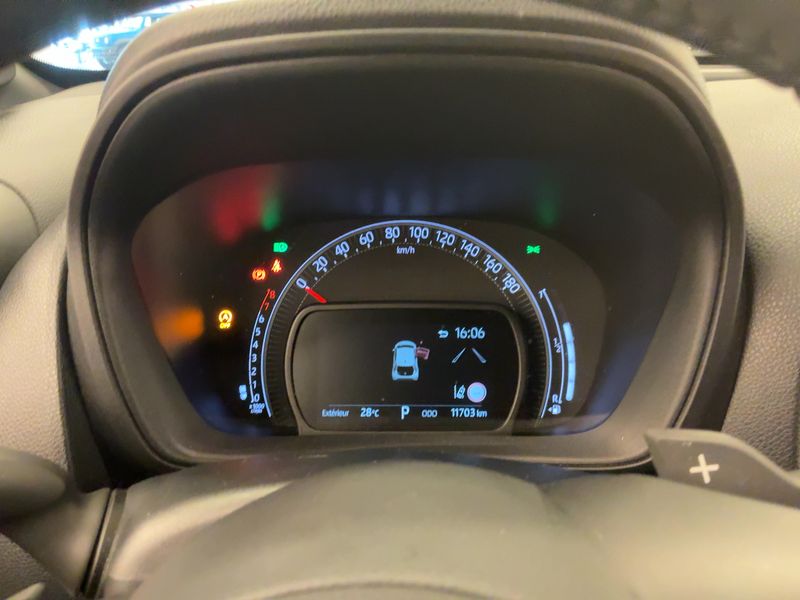 Toyota Aygo X 1.0 Pulse — zdjęcie 13