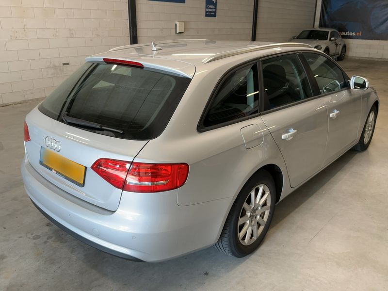 Audi A4 2.0 TDI Attraction 2013 – снимка 8