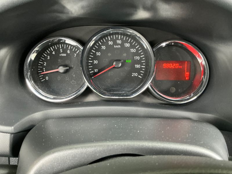 Dacia Sandero 0.9 TCe Stepway Prestige — zdjęcie 13