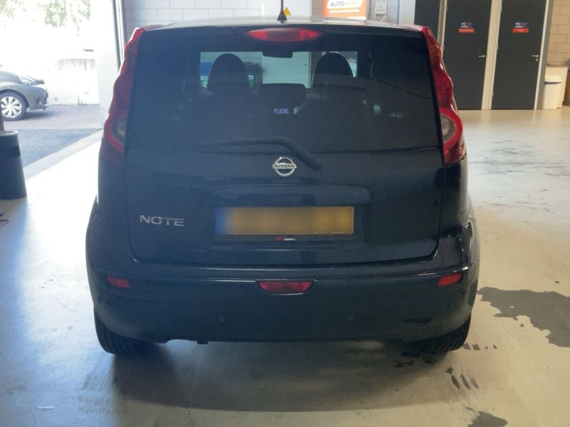 Nissan Note 1.6 Tekna — zdjęcie 5