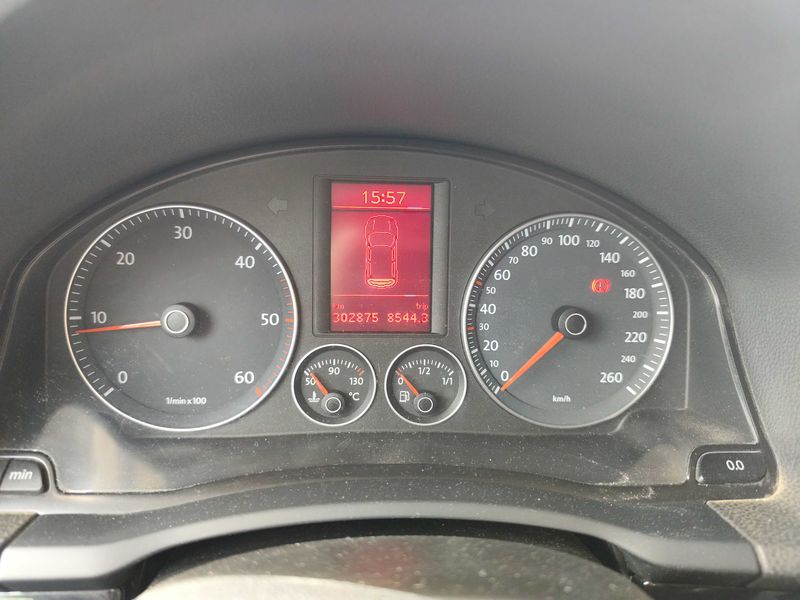Volkswagen Golf V 1.9 TDI GT Sport — zdjęcie 12