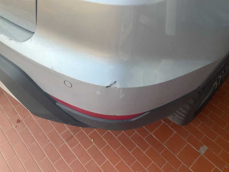 Seat Arona 1.6 TDI Xcellence 2019 – снимка 24