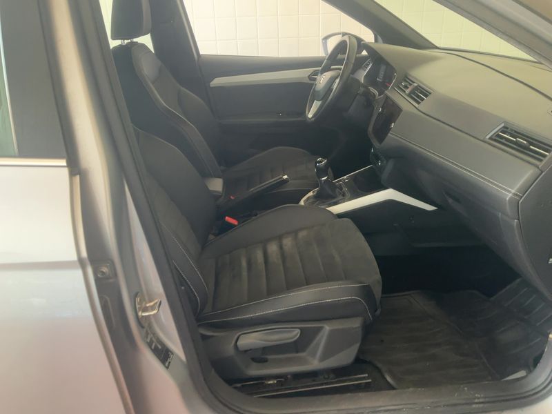 Seat Arona 1.6 TDI Xcellence 2019 – снимка 16