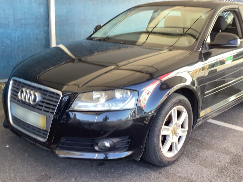 Audi A3 1.6 TDI Attraction — zdjęcie 2