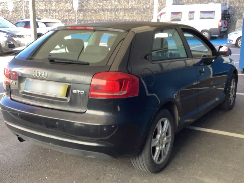 Audi A3 1.6 TDI Attraction — zdjęcie 6