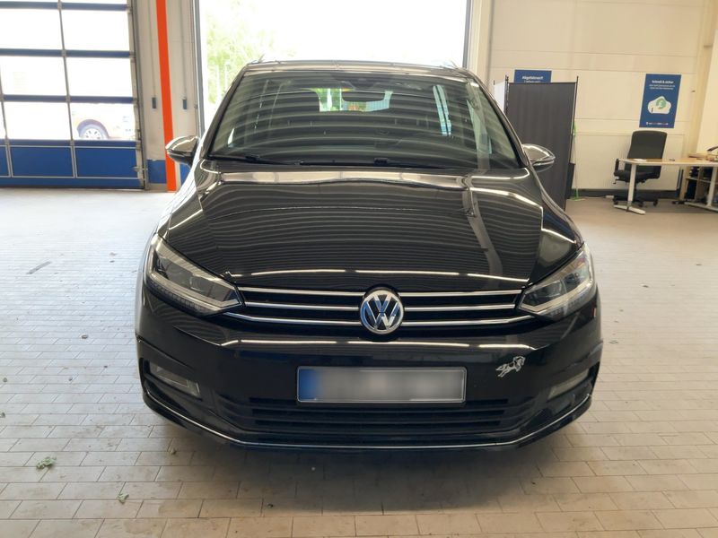 Volkswagen Touran 1.4 TSI Comfortline BlueMotion Tech 2017 – снимка 14