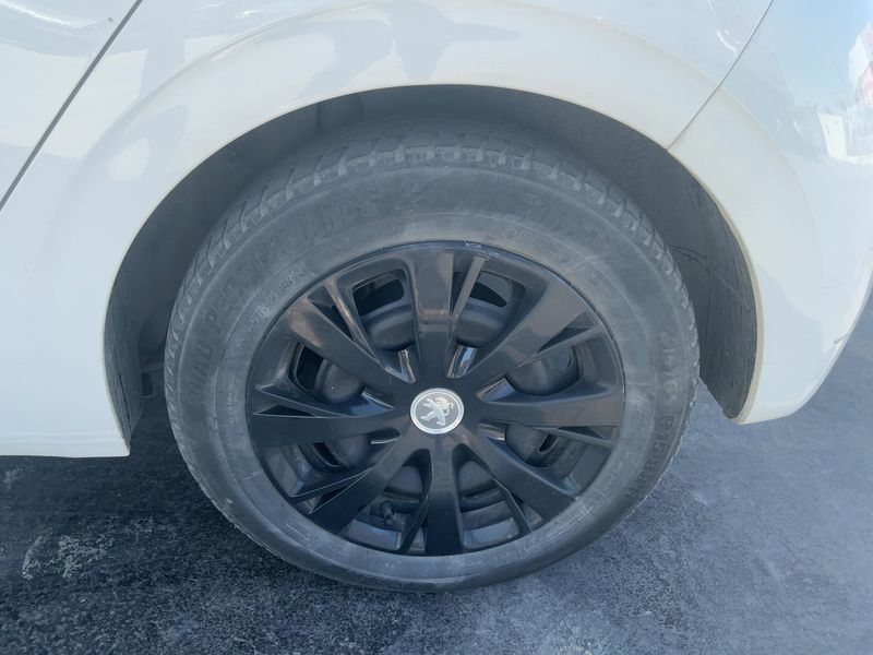 Peugeot 208 1.2 e-VTi Active 2019 – снимка 5