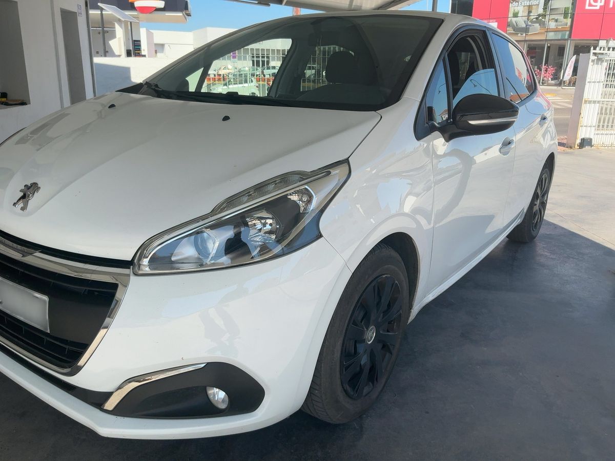 Peugeot 208 2019
