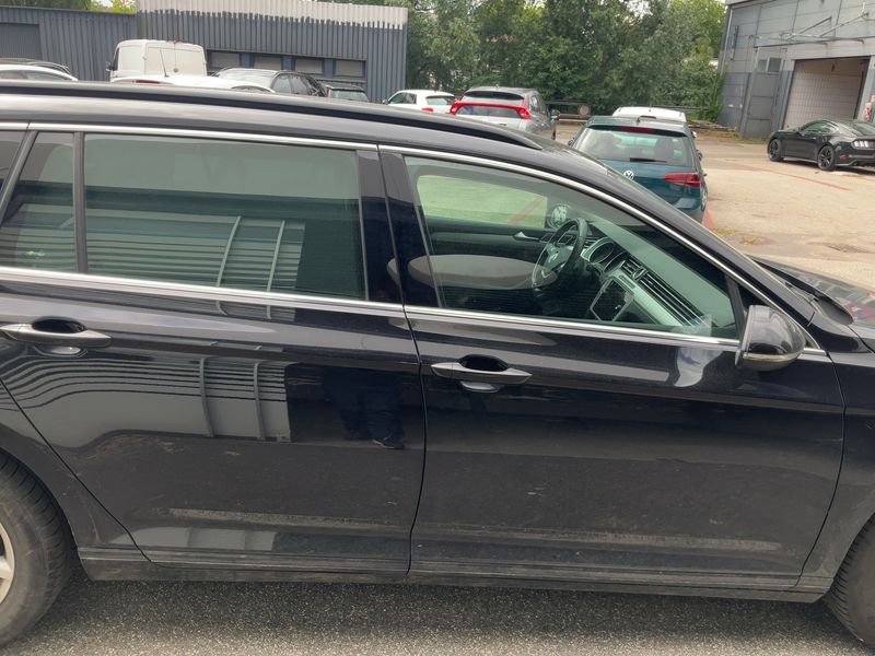 Volkswagen Passat 2.0 TDI Comfortline BlueMotion Tech 2017 – снимка 10