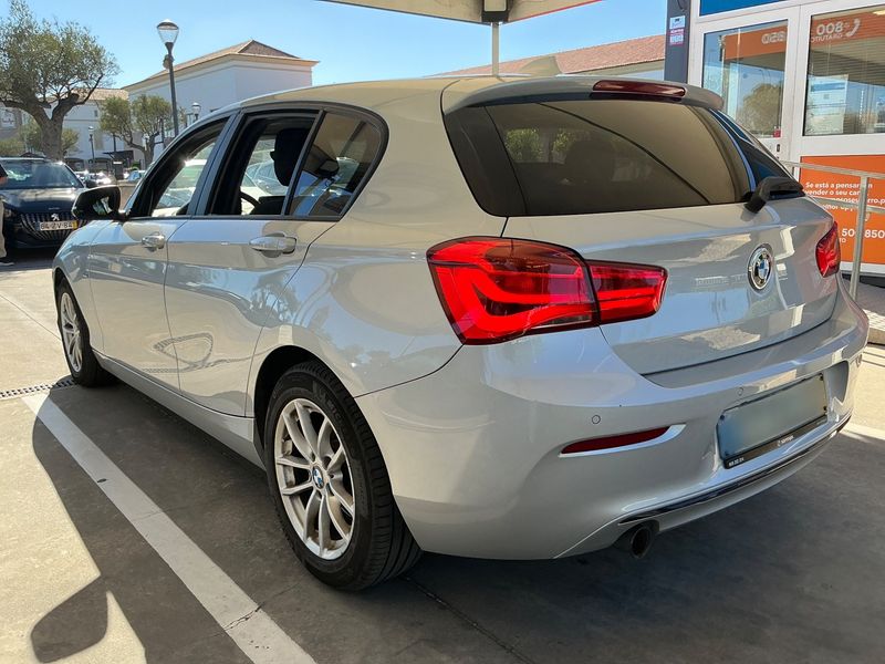 BMW 1er 116d Sport Line — zdjęcie 3