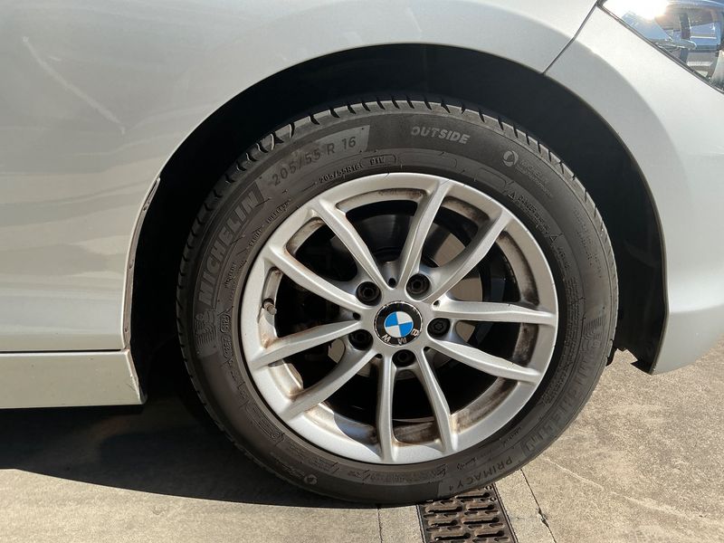BMW 1er 116d Sport Line 2017 – снимка 11