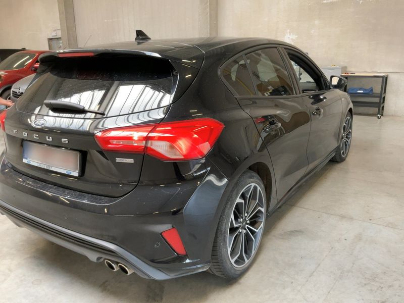 Ford Focus 1.5 TDCi EcoBlue ST-Line 2018 – снимка 8