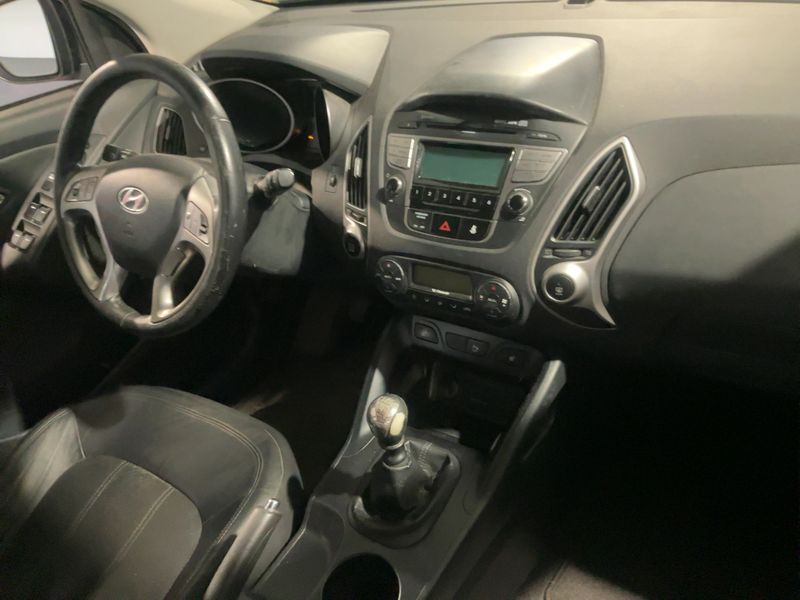 Hyundai ix35 2.0 CRDi Premium AWD 2012 – снимка 17