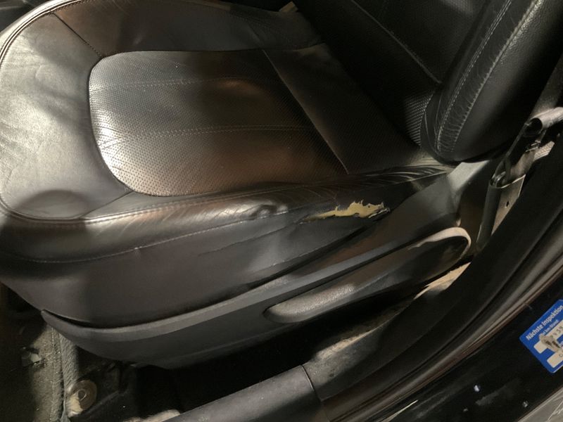 Hyundai ix35 2.0 CRDi Premium AWD 2012 – снимка 24
