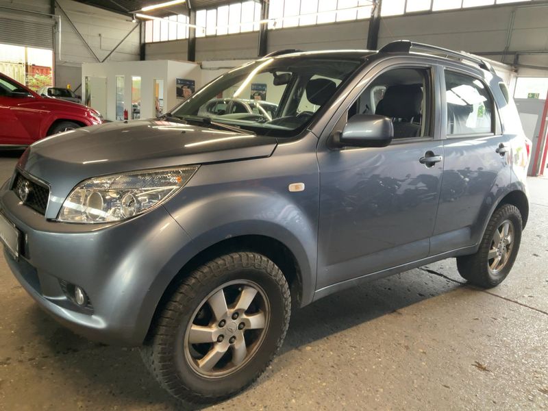 Daihatsu Terios 1.5 Top 4WD — zdjęcie 2