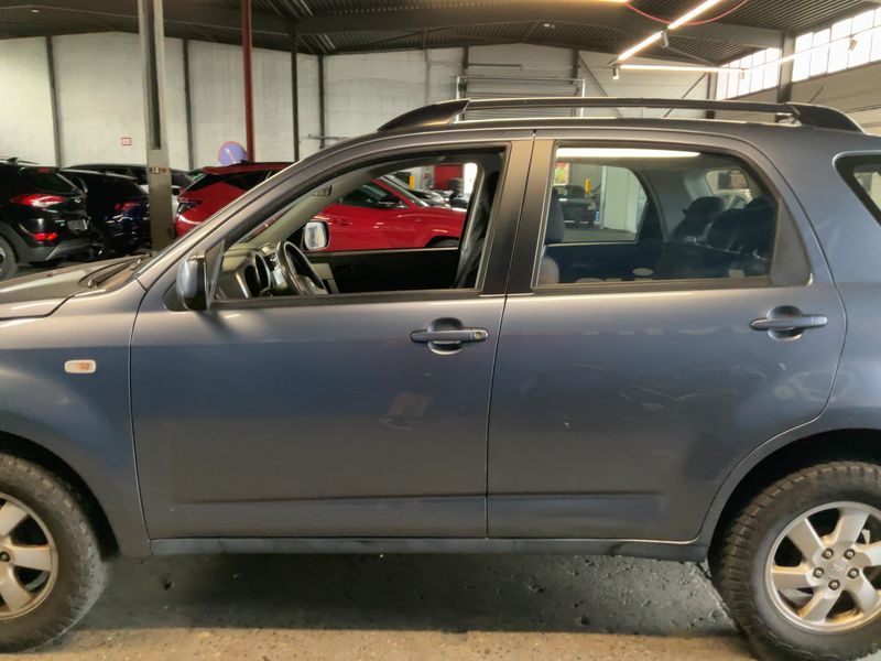 Daihatsu Terios 1.5 Top 4WD — zdjęcie 4