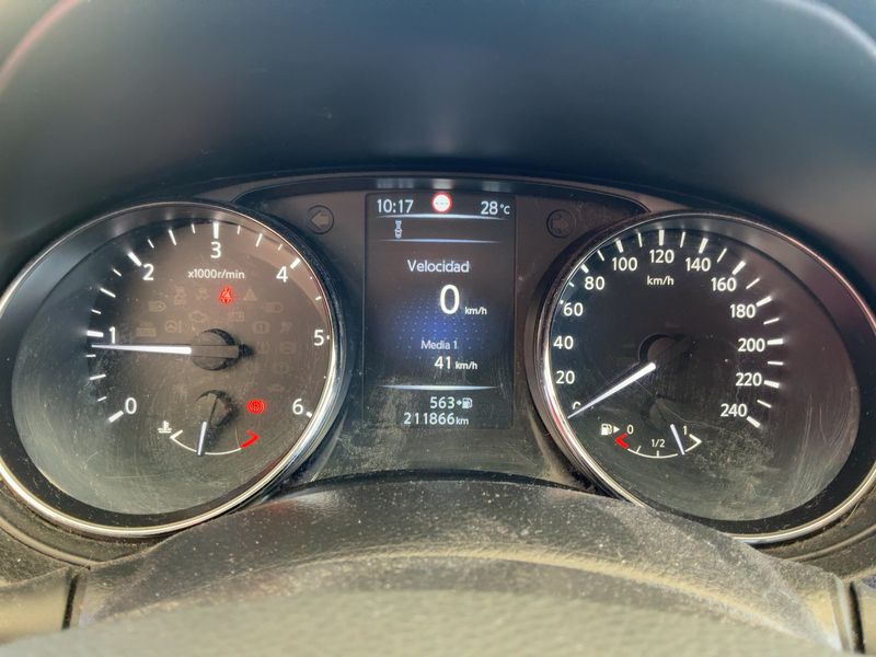 Nissan Qashqai 1.5 Turbodiesel Tekna Sport 2016 – снимка 18