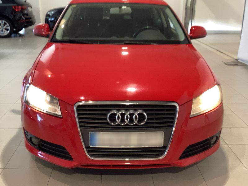 Audi A3 1.6 TDI Ambition — zdjęcie 9