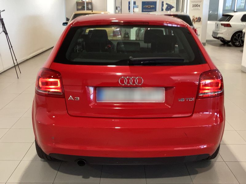 Audi A3 1.6 TDI Ambition — zdjęcie 5