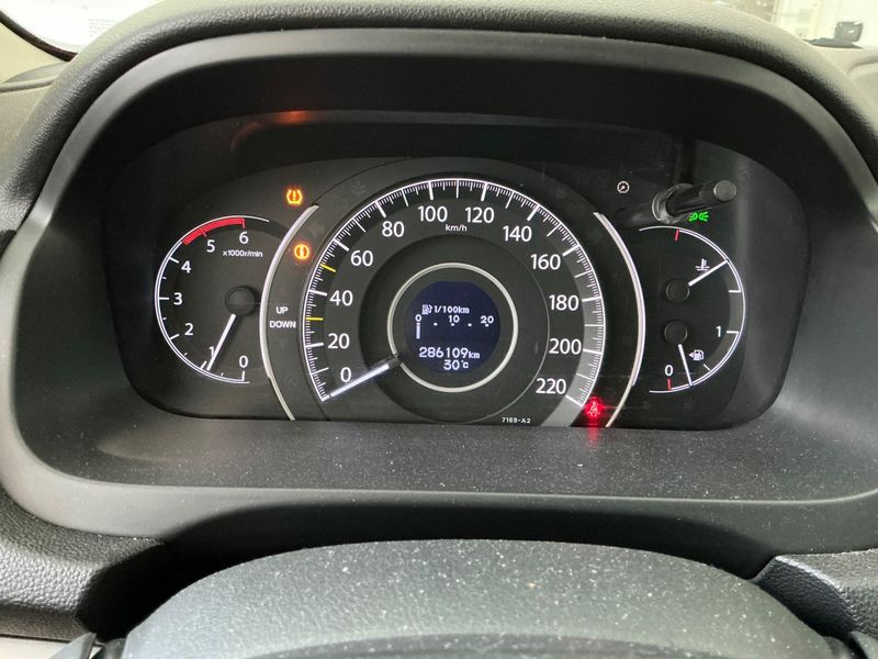 Honda CR-V 1.6 DTEC Elegance 2WD 2015 – снимка 18