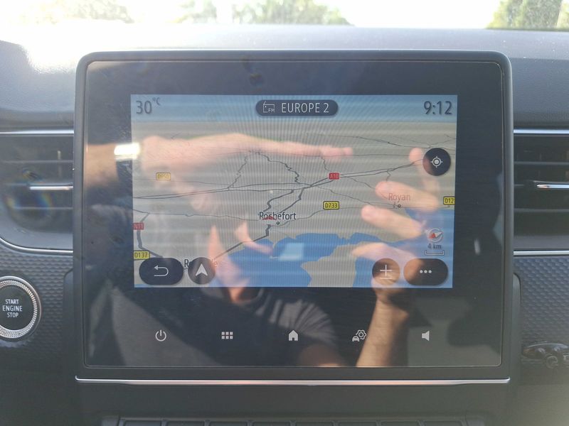 Renault Arkana 1.6 Hybrid E-Tech Business — zdjęcie 13