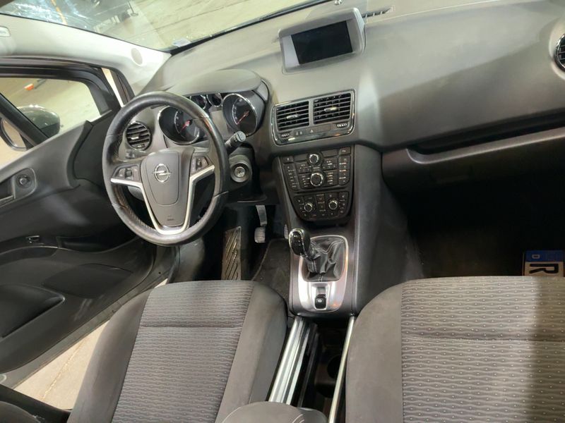Opel Meriva 1.4 Turbo Drive — zdjęcie 12