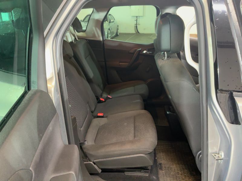 Opel Meriva 1.4 Turbo Drive — zdjęcie 14