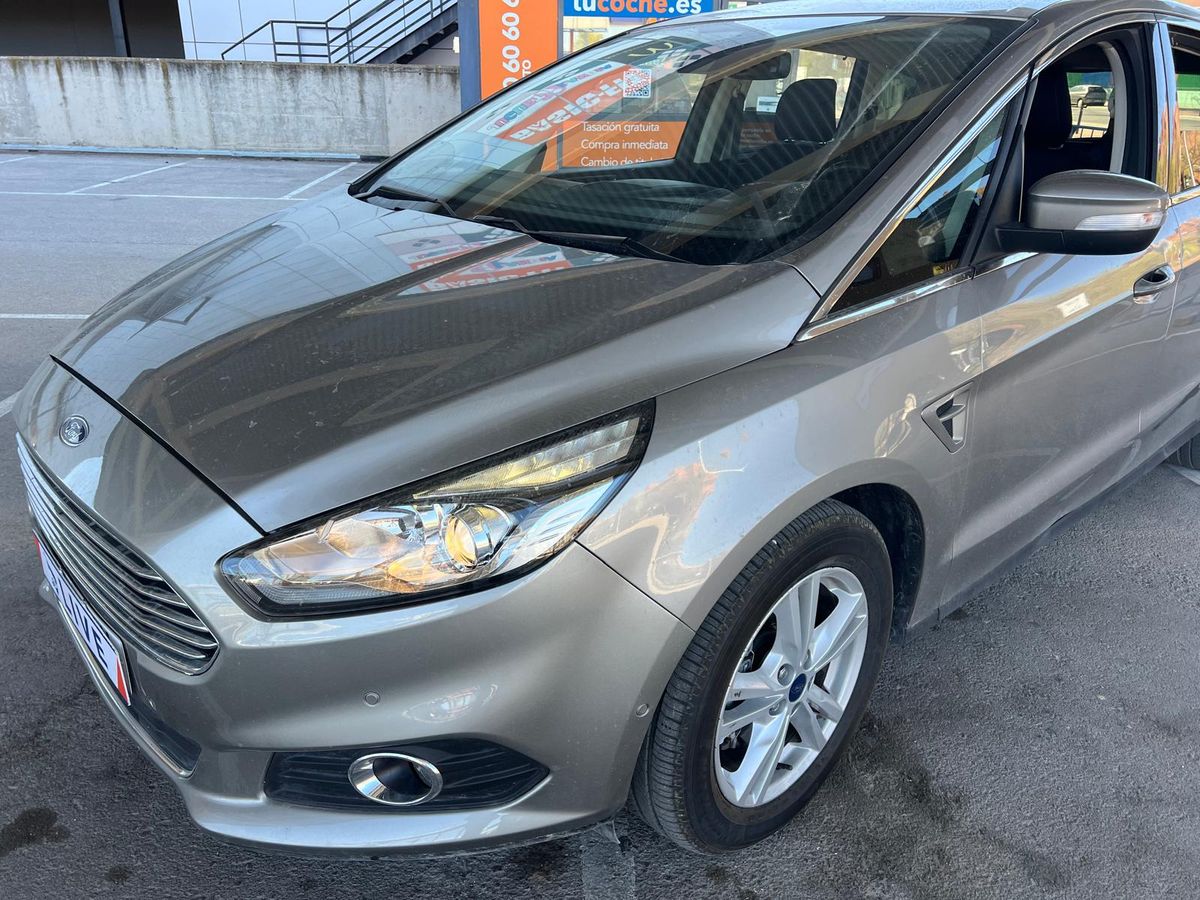Ford S-Max d'occasion