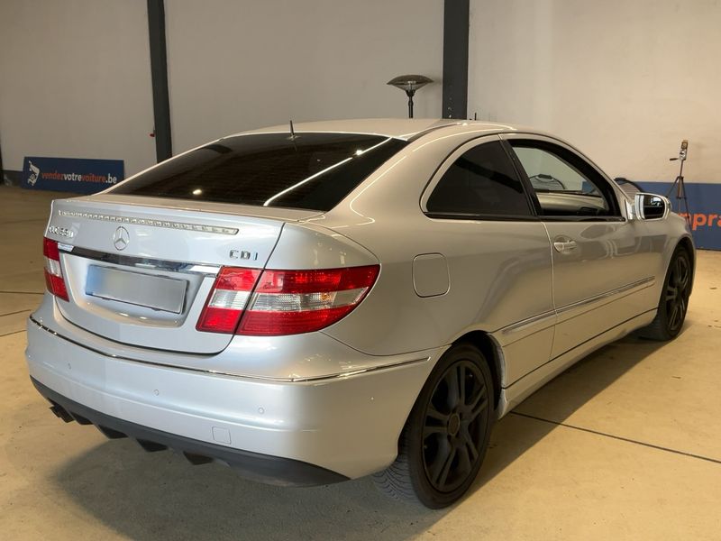 Mercedes-Benz CLC-Klasse CLC 220 CDI — zdjęcie 6