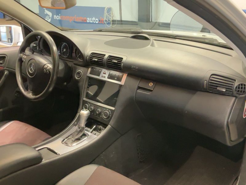 Mercedes-Benz CLC-Klasse CLC 220 CDI — zdjęcie 12