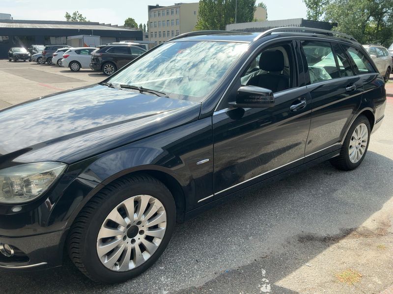 Mercedes-Benz C-Klasse C 220 CDI T BlueEfficiency Elegance 2010 – снимка 2