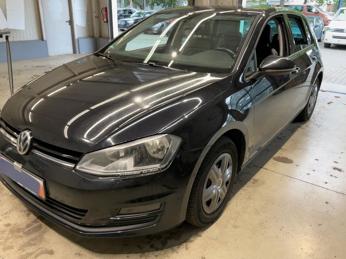 Volkswagen Golf VII 1.6 TDI Comfortline BlueMotion Tech