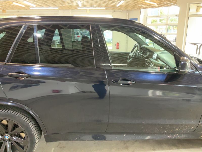 BMW X5 xDrive 40d — zdjęcie 7