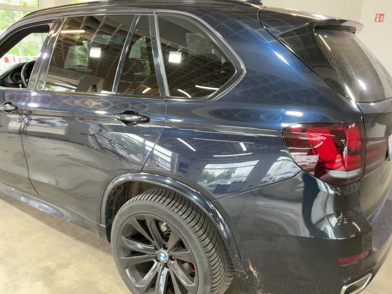 BMW X5 xDrive 40d — zdjęcie 3