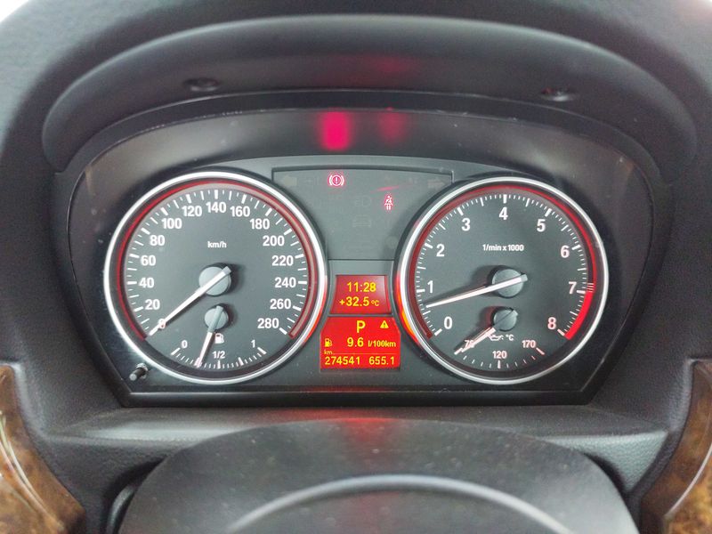BMW 3er 325i 2008 – снимка 12