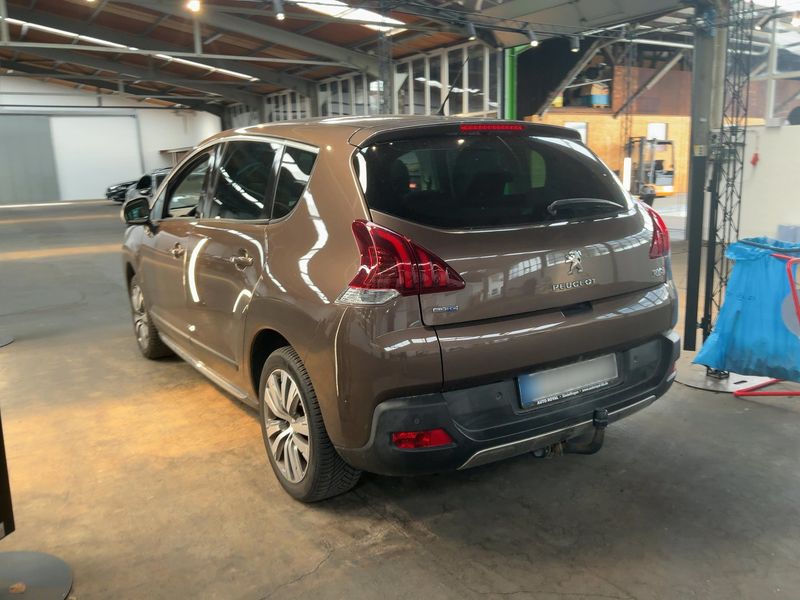 Peugeot 3008 1.6 Blue-HDi Allure 2015 – снимка 6