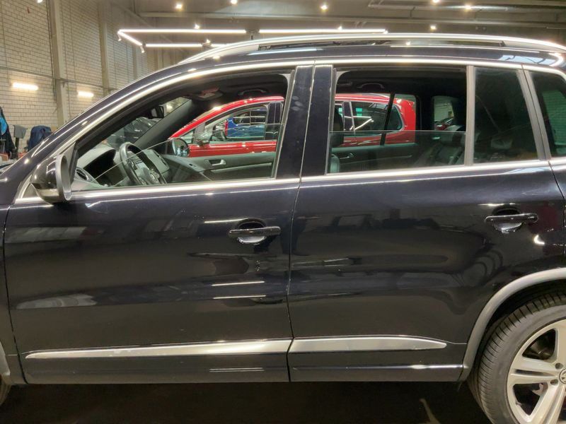 Volkswagen Tiguan 2.0 TDI Sport & Style 4Motion BlueMotion Tech 2014 – снимка 4