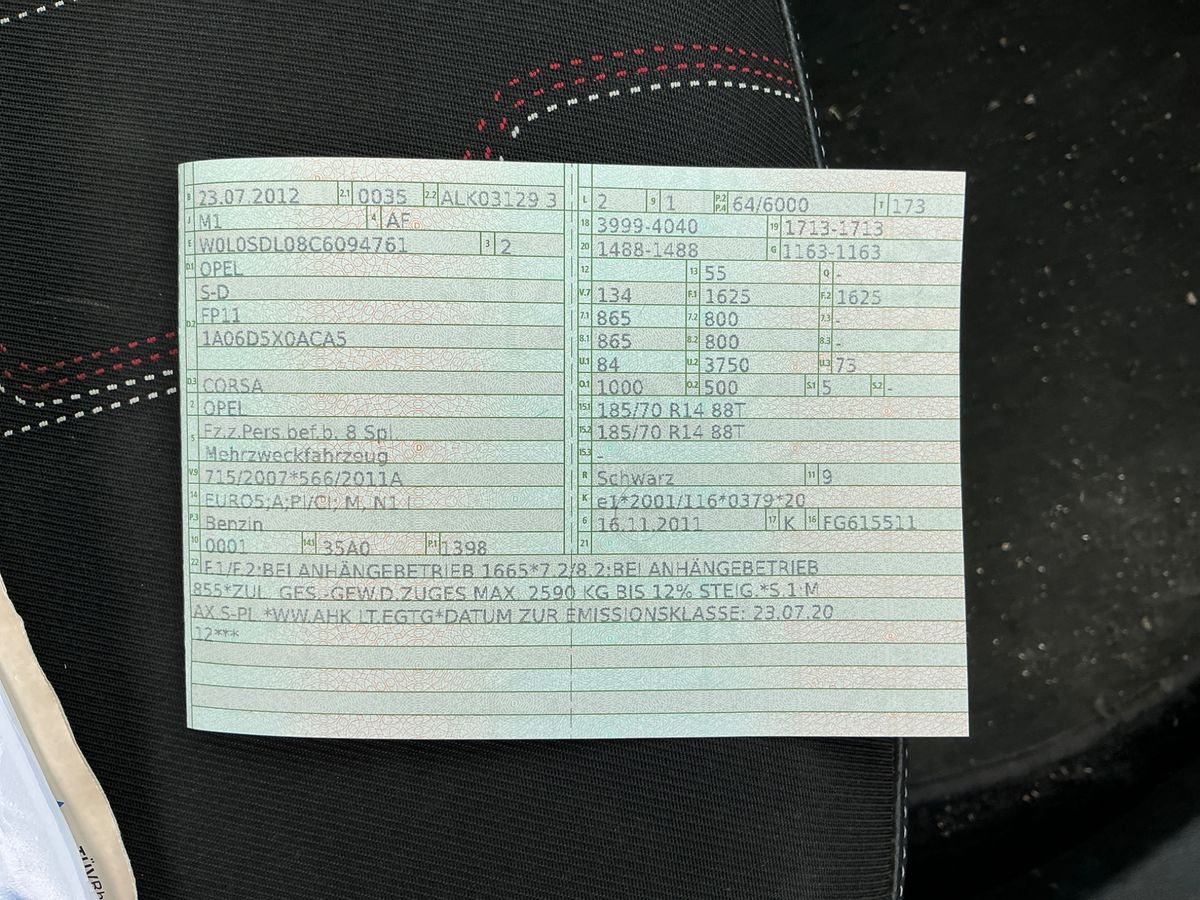 Opel Corsa 1.4 150 Jahre Opel