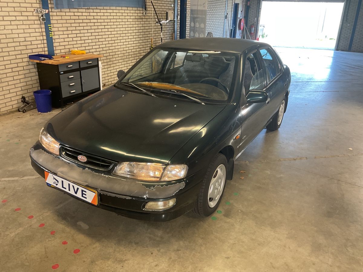 Kia Sephia 1.6 SLX Carat