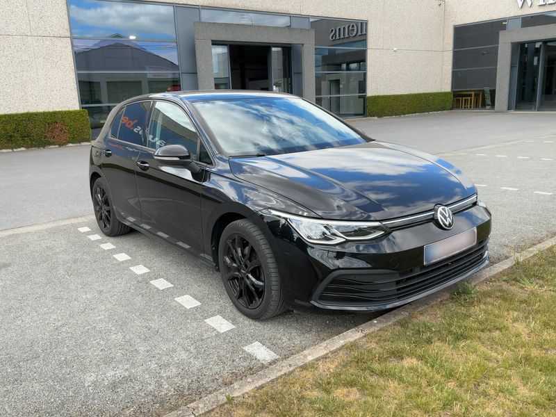 Volkswagen Golf VIII 1.5 TSI ACT Life — zdjęcie 8