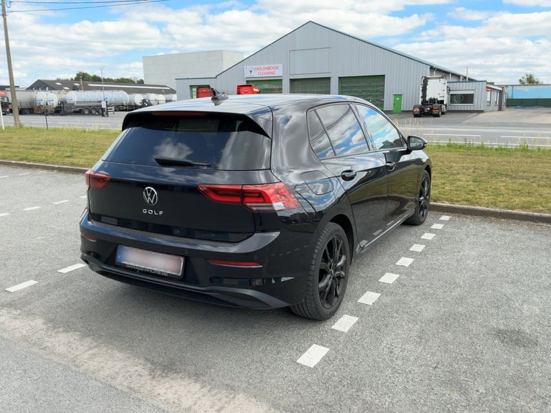 Volkswagen Golf VIII 1.5 TSI ACT Life — zdjęcie 6