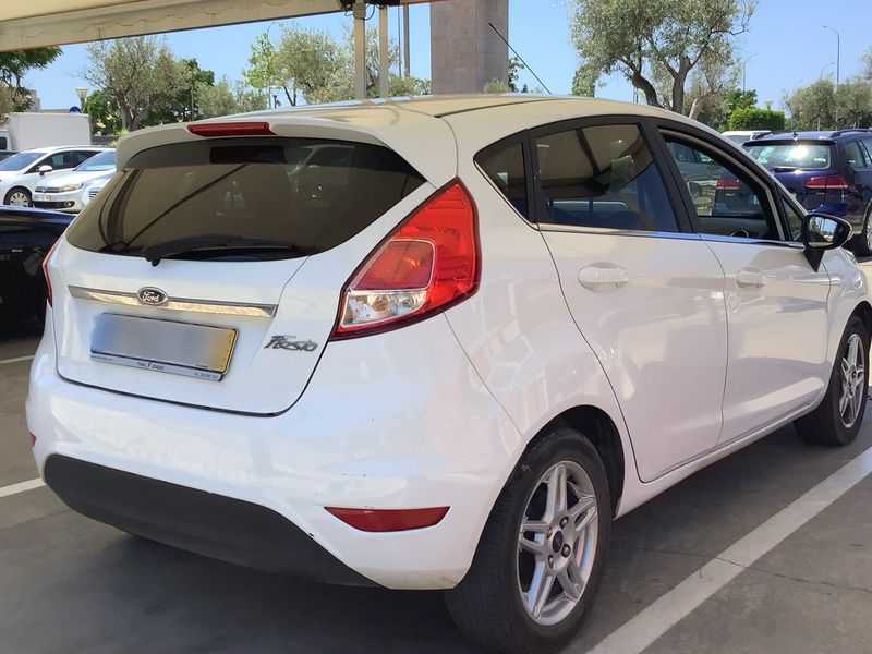 Ford Fiesta 1.0 Titanium — zdjęcie 6