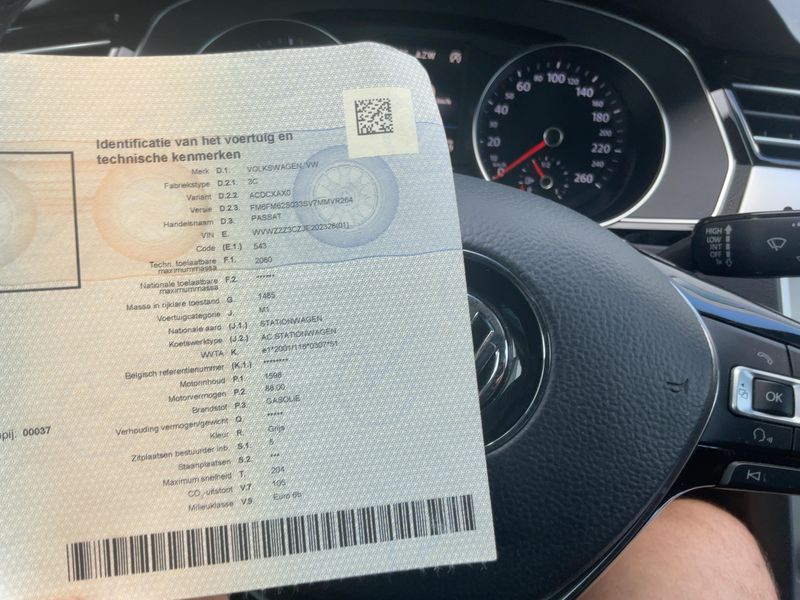 Volkswagen Passat 1.6 TDI Comfortline BlueMotion Tech — zdjęcie 15
