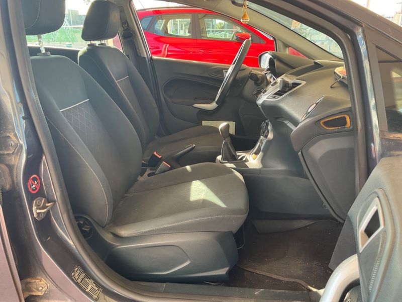 Ford Fiesta 1.4 TDCi Trend — zdjęcie 3