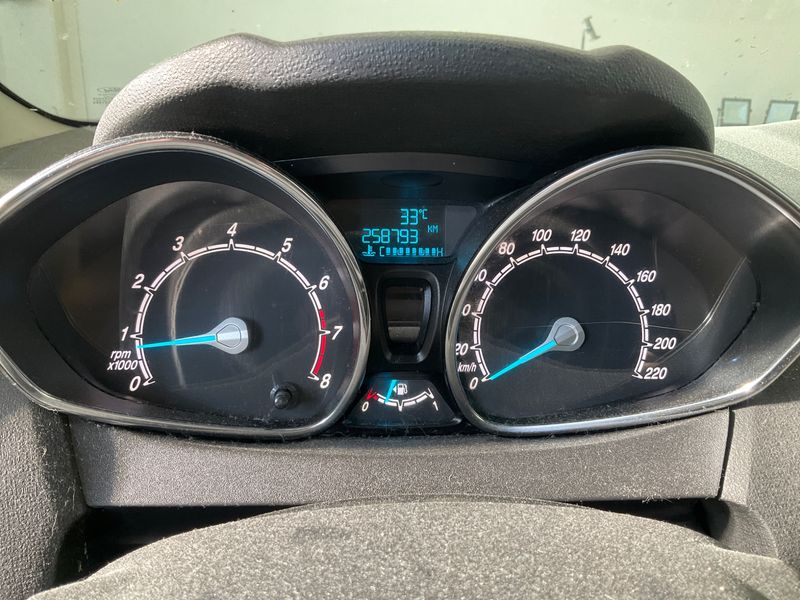 Ford Fiesta 1.4 LPG Business — zdjęcie 4