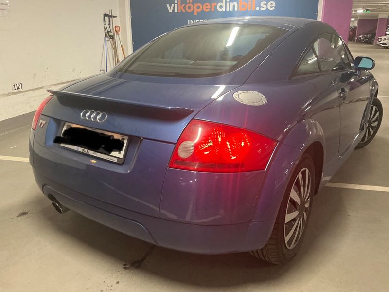 Audi TT 1.8 Turbo Coupe — zdjęcie 2