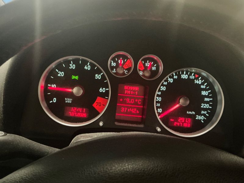Audi TT 1.8 Turbo Coupe — zdjęcie 4