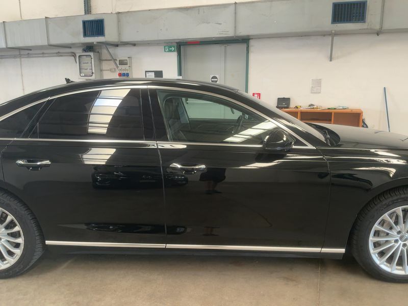 Audi A8 3.0 TDI Mild-Hybrid 50 quattro — zdjęcie 7